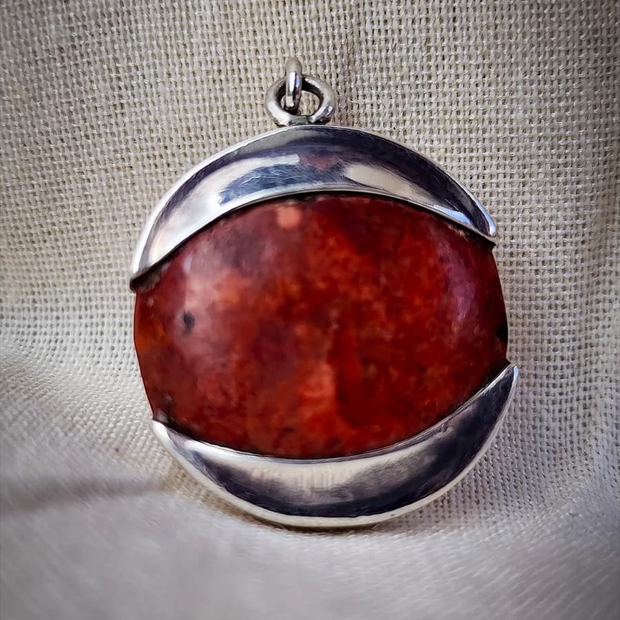 Dije Piedra cornalina con Plata